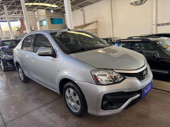 TOYOTA ETIOS 1.5 XS 16V FLEX 4P MANUAL